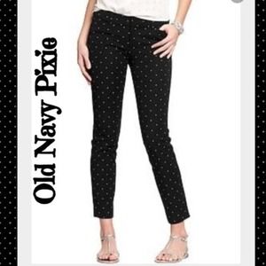Old Navy Pixie Black and White Dot Cropped Pants 4